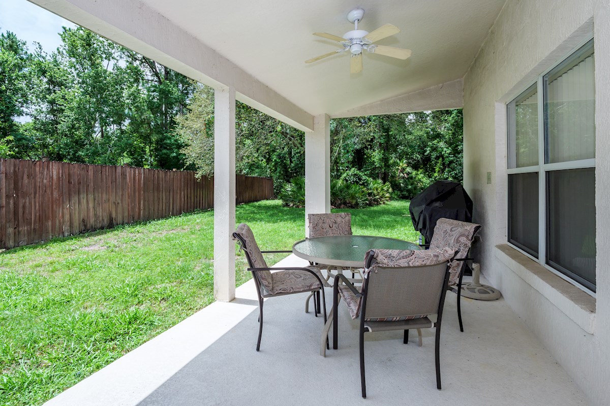 Thousand Oaks Courtyard Villa 4 Bed 3 ½ Bath Sleeps 9