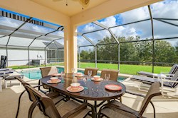 Alfresco Dining