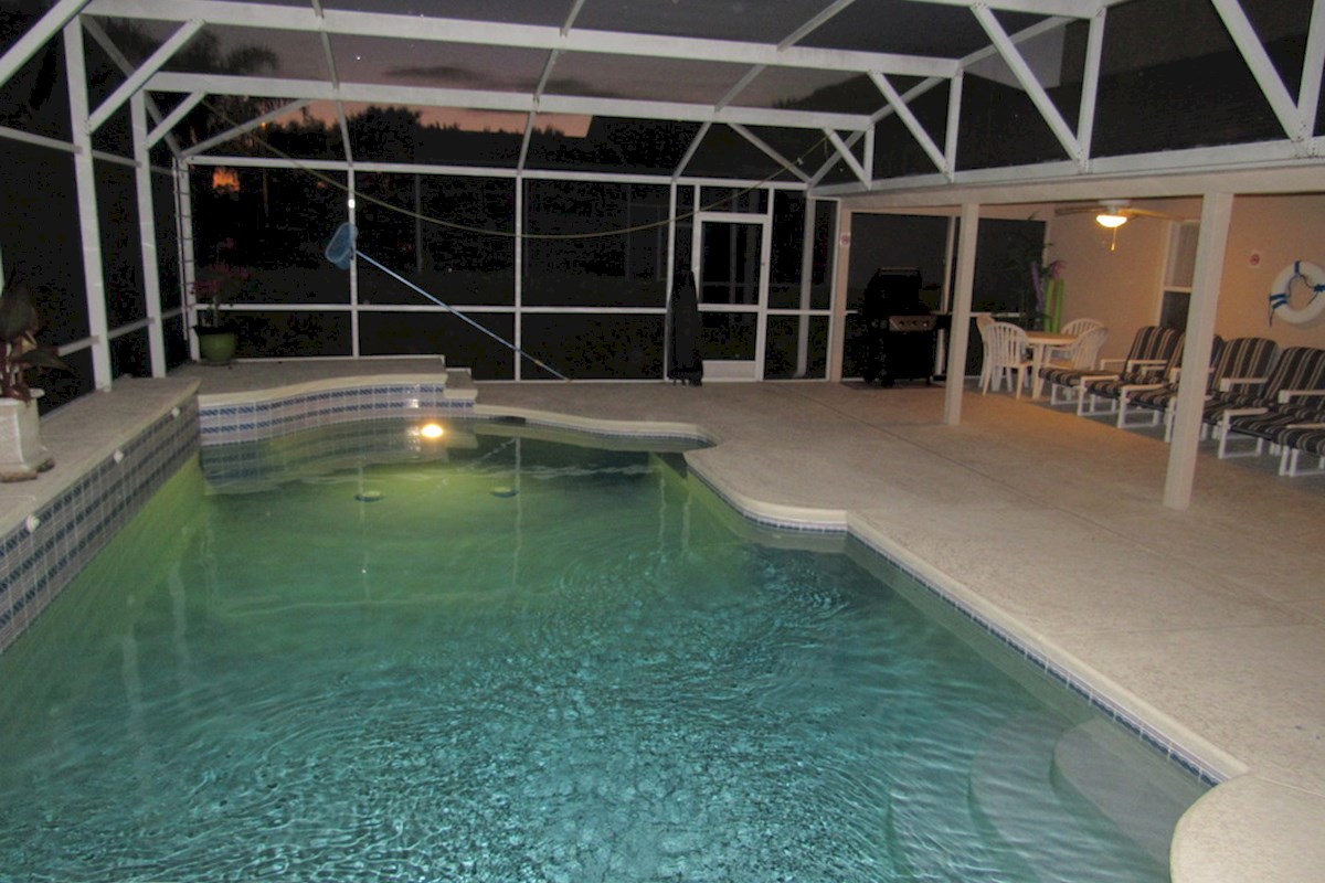 Orange County Villa 5 Bed 4 Bath Hampton Lakes Villa.