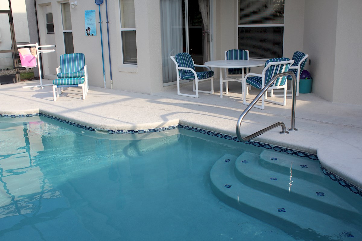 Florida Lake Berkley Resort 4 bedroom, 3 bathroom villa