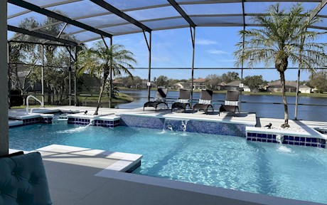 Lakeview Retreat 6 bed 5 bath luxury Villa on Formosa Gardens