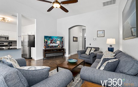 * Highlands Reserve | 4 Bed 3 Bath Villa inc 3 Double Beds