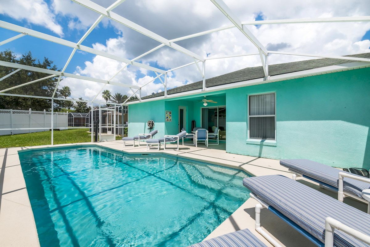 Reserve at Town Center Villa Pool