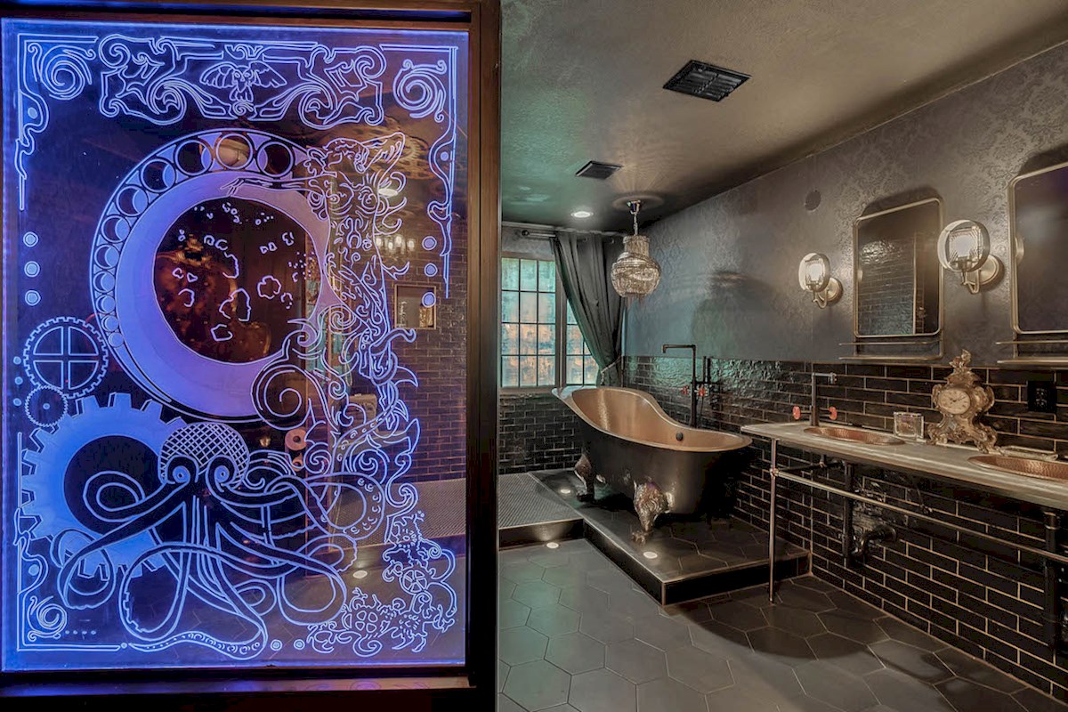 Steam Punk En-Suite Bathroom
