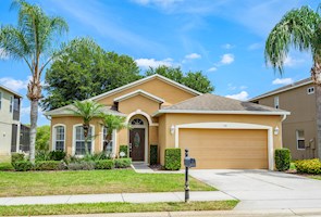 * The Shire at West Haven | 4 Bed 3 Bath Villa | Pool and Spa