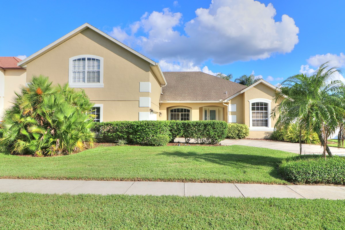 Formosa Gardens Estates 5 Bedroom Executive Lakeview Villa