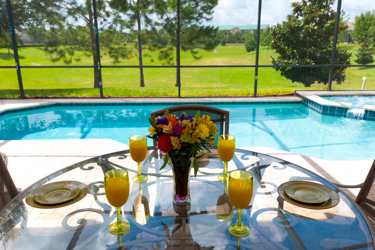 Enjoy Breakfast by the Pool
