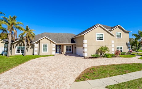 Mickey's Atlantis - Gorgeous 8BR Pool Hot Tub Outdoor Kitchen BBQ