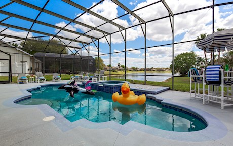 2 Miles to Disney, Newly Renovated 7BR/6BA Villa on Star Lake 