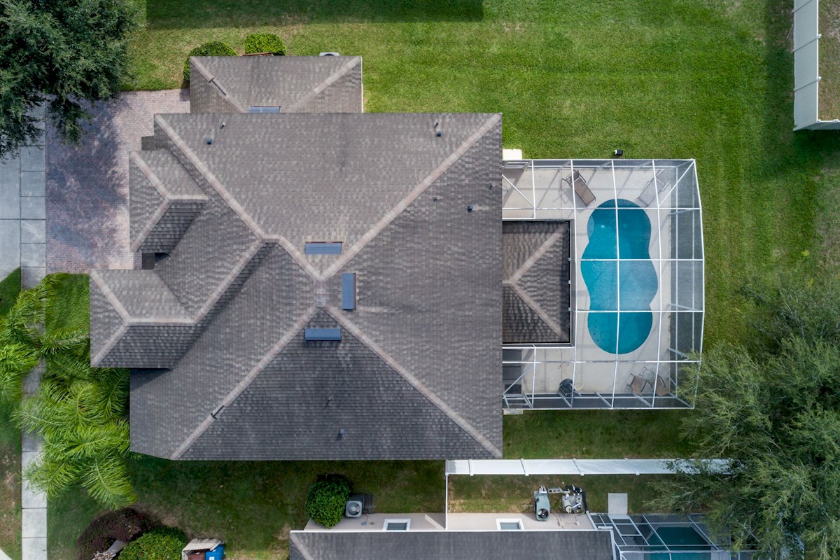 Beautiful and Spacious 5 Bed 4 Bath Villa Highland Meadows