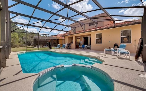 Watersong Resort Pool Area
