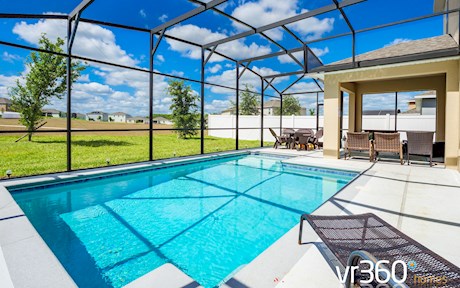* Laurel Estates | Spacious 5 Bed Villa | South Facing Pool