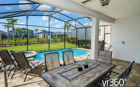 Solara Resort | 4 Bed 3 Bath Villa | South Facing Pool