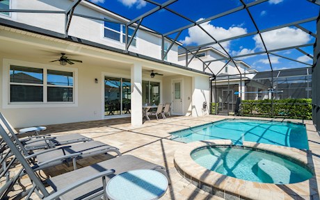 Solara Resort | 5 Bed 4 Bath Orlando Rental with Pool and Spa