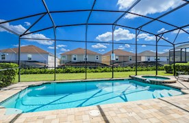 Solara Resort | 5 Bed 4 Bath Orlando Rental with Pool and Spa