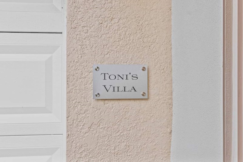 Toni's Villa on Tuscan Hills