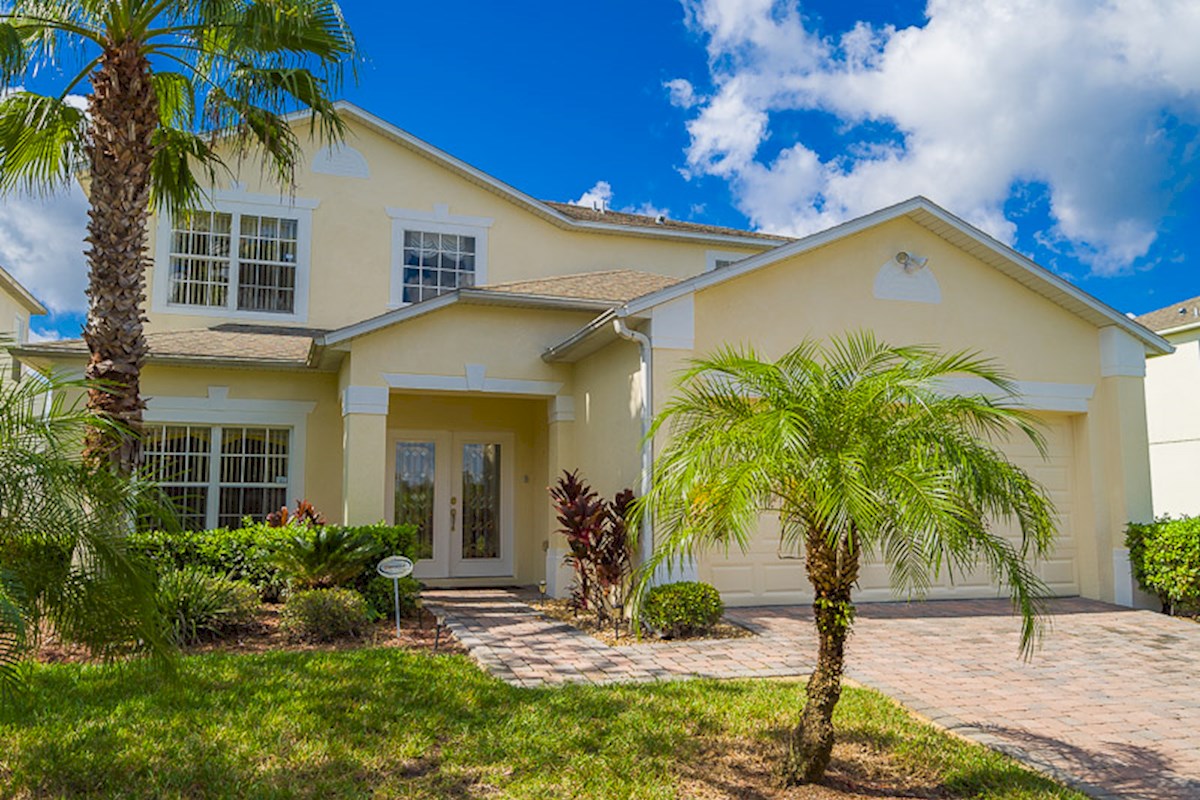 Cumbrian Lakes 6 Bedroom Vacation Rental Front