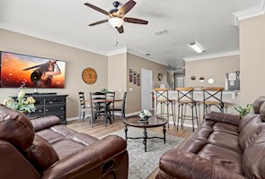Windsor Hills 3 Bedroom 3 Bath Townhouse | All En-Suites