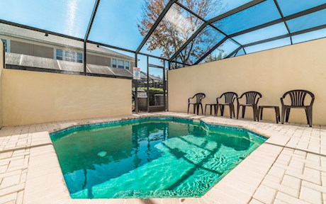 Windsor Hills 3 Bed 3 Bath Townhouse | South Facing Pool