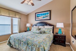 King Master Bedroom with Ensuite