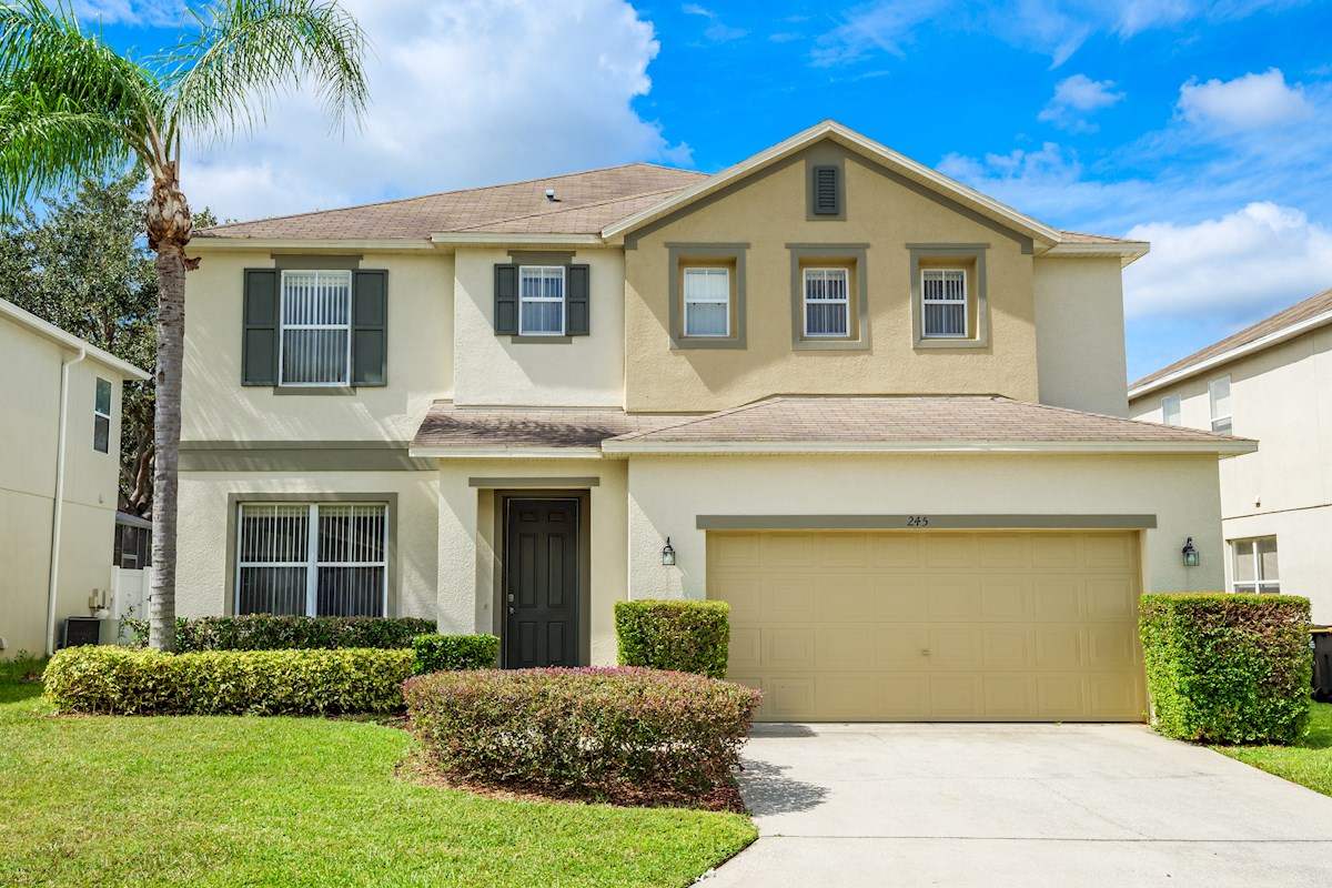 The Retreat at Legacy Park 5 Bed Vacation Rental
