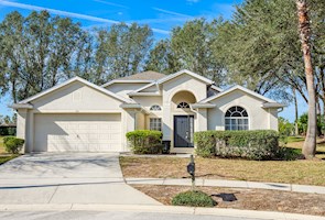 4 bed 3 bath Contemporary Home - Hollybrook@Hampton Lakes