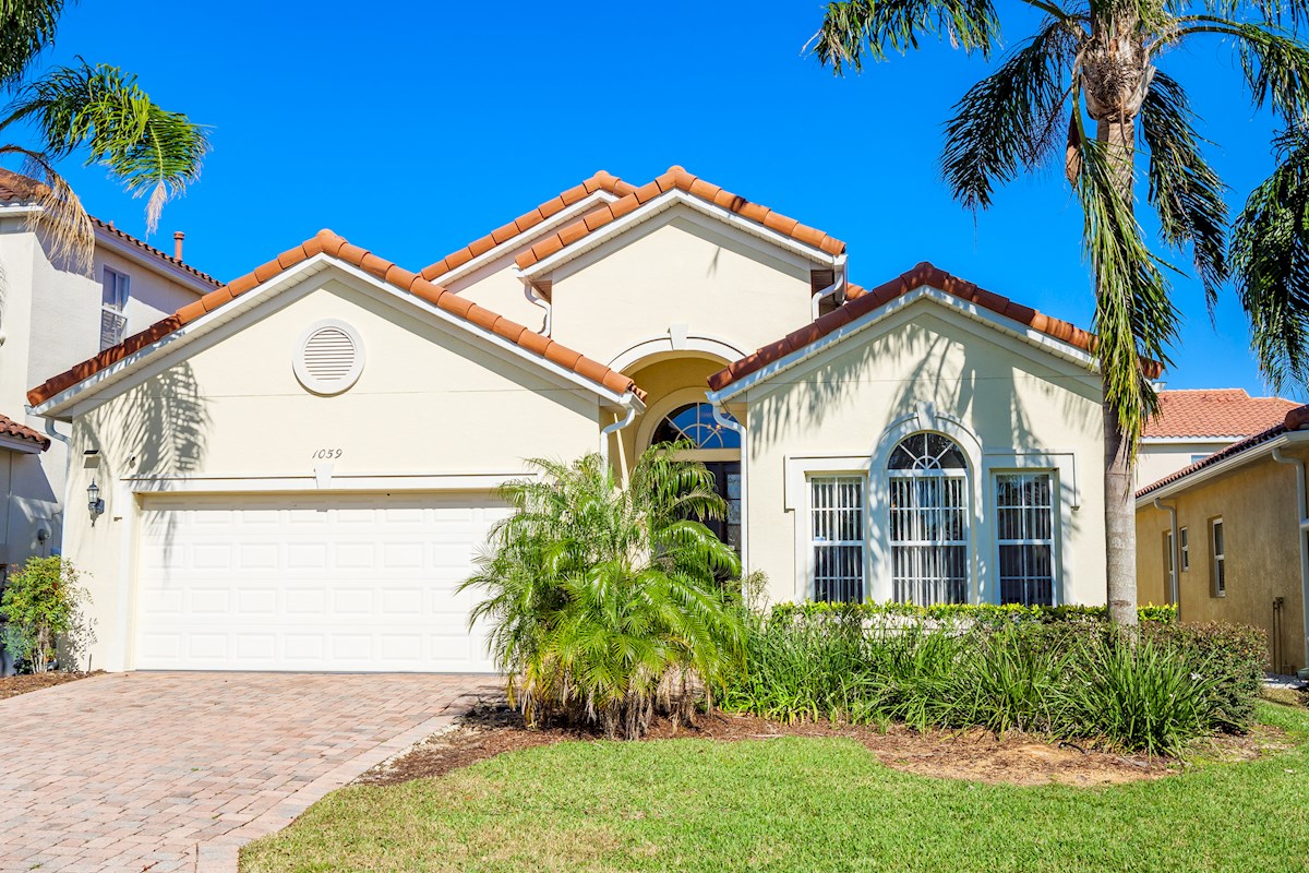 Tuscan Hills 5 Bedroom 4 Bath Orlando vacation rental