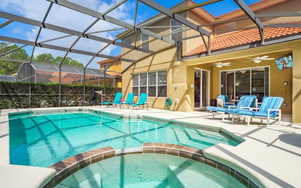 Watersong Vacation Rental | 6 Bedroom