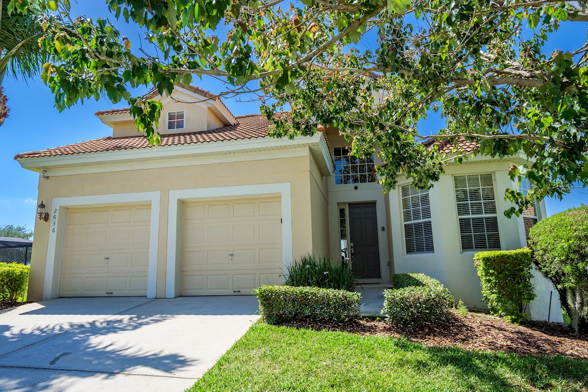 * Windsor Hills 5 Bed 5 Bath Villa Elevated Lake View