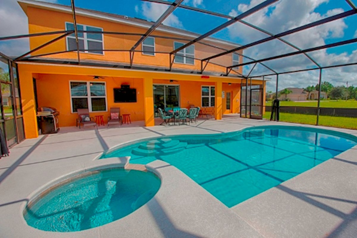 Watersong Resort Villa Pool Area
