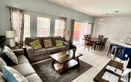 PRICES REDUCED Bay Lilly Family Villa | 4 Bedroom 3 Bath