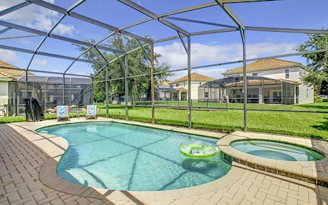 Newly Renovated 5bd/5bth Villa, Private Pool & Spa, Game Room, 10