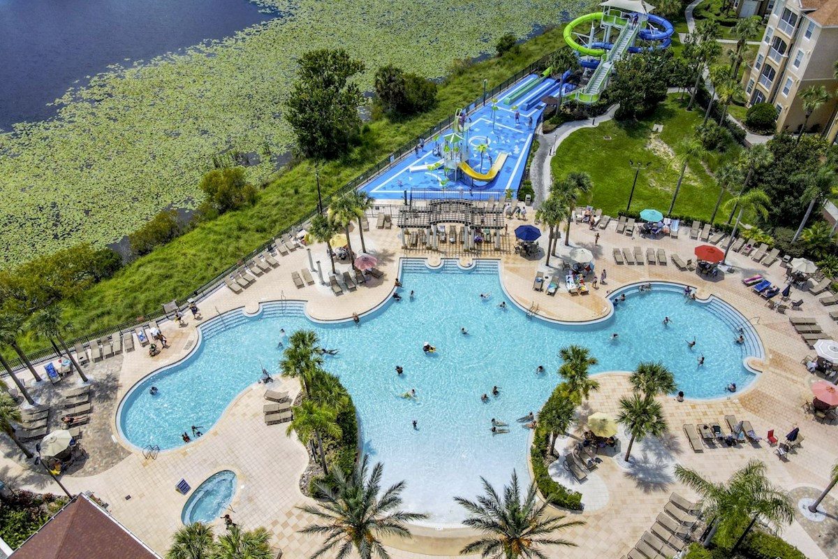 RESORT POOL