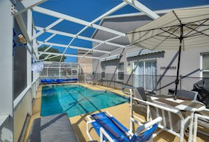 Hampton Lakes 5 bedroom 4 Bath Villa