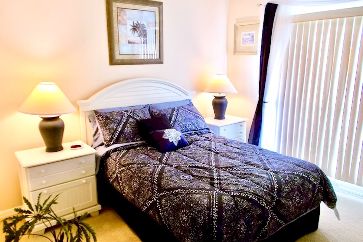 3 Bedroom 2 Bath Villa on Liberty Village in Kissimmee (ref 44)