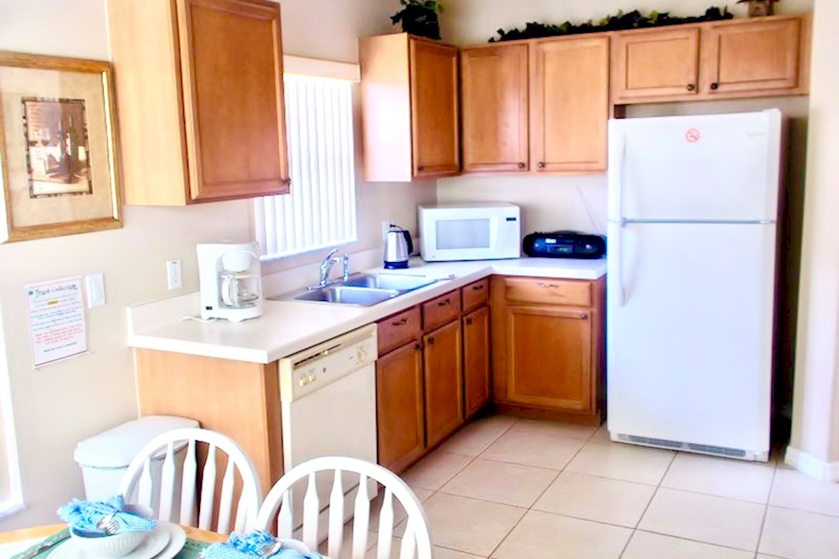 3 Bedroom 2 Bath Villa on Liberty Village in Kissimmee (ref 44)