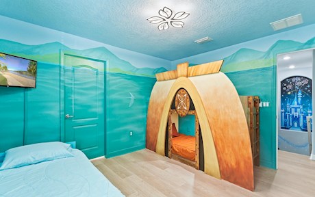 Disney Themed 6 Bedroom 6 Bath Villa | Sleeps 13