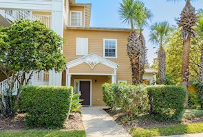 Luxurious Modernised 2 Bed Condo | Bahama Bay Resort