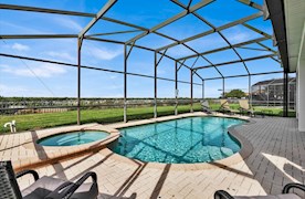 Windsor Hills | 6 Bed 5 Bath Villa | West Facing Pool and Spa