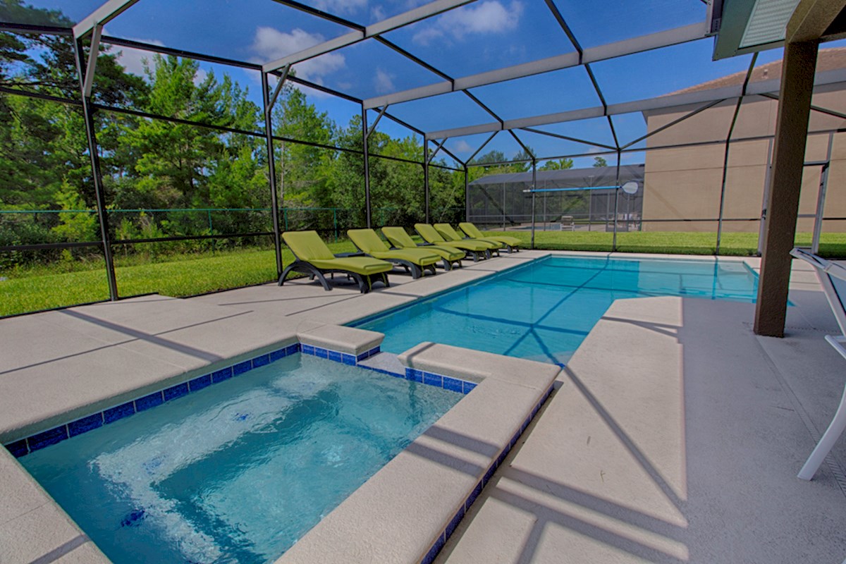 Calabria villa pool