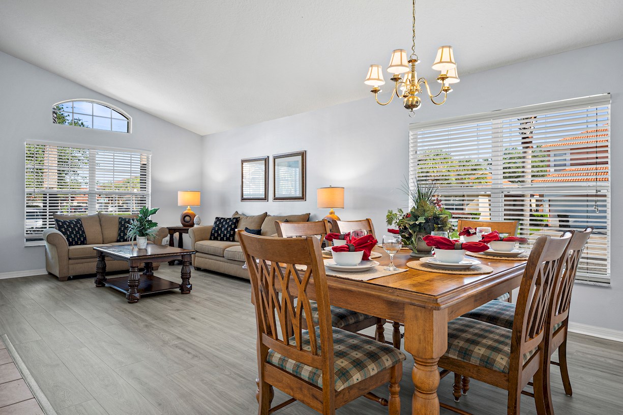 Sitting / Living Area