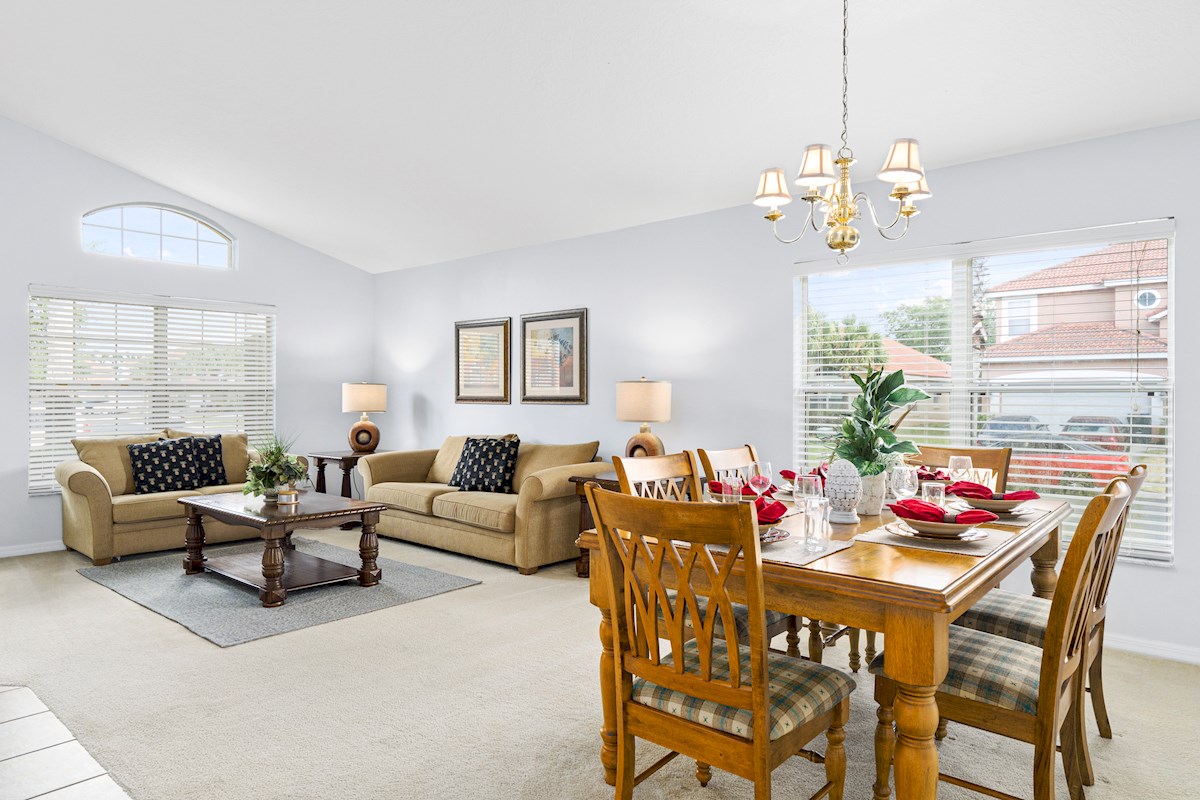 Sitting / Living Area