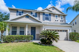 Breathtaking 5 Bed Villa on Legacy Park