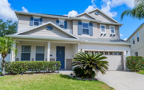 Breathtaking 5 Bed Villa on Legacy Park