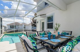 * Themed Champions Gate 5 Bed Villa with Pool and Spa