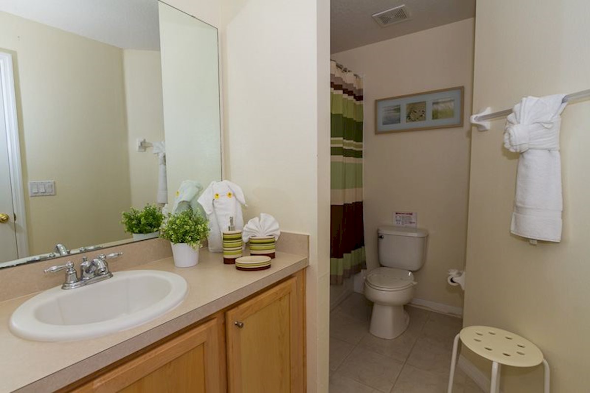 The Hamlet at West Haven 5 Bedroom 3 Bath Florida Villa