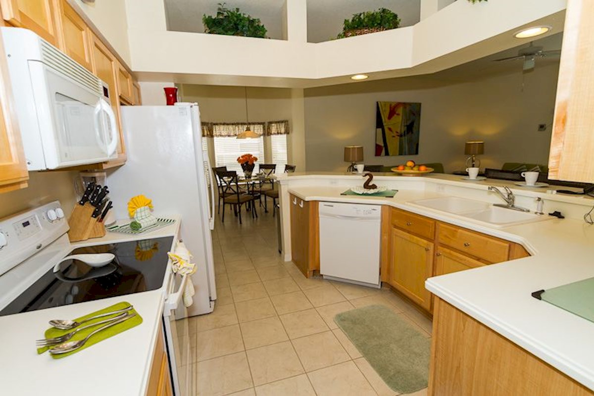 The Hamlet at West Haven 5 Bedroom 3 Bath Florida Villa