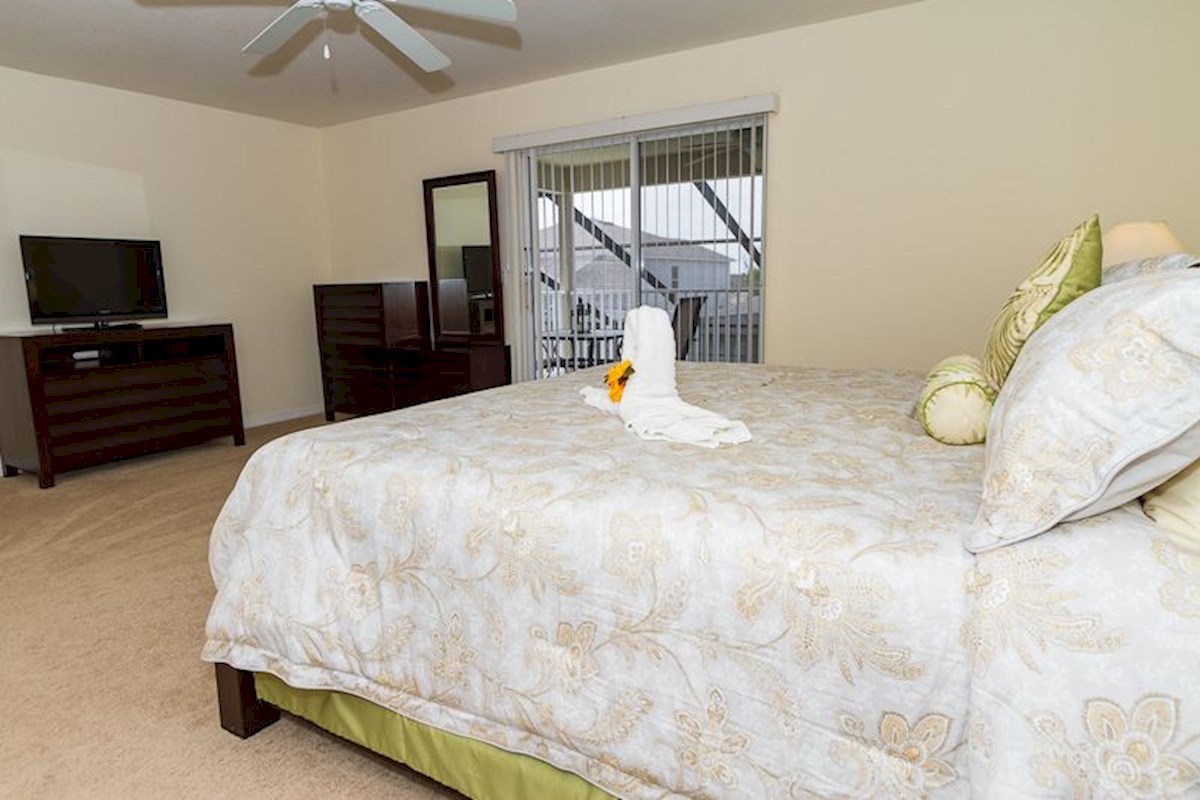 The Hamlet at West Haven 5 Bedroom 3 Bath Florida Villa