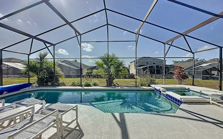 Refurbished 4 Bed 3 Bath Villa | SOUTH Facing Pool