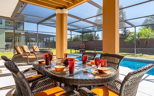 South Facing 5 Bedroom 3 Bath Villa | Pool with Spa